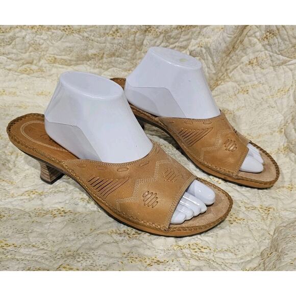Clarks Artisan Wedge Slide on Sandal Heel Tan Brown Wom Size 11M Braided Leather - Picture 1 of 10
